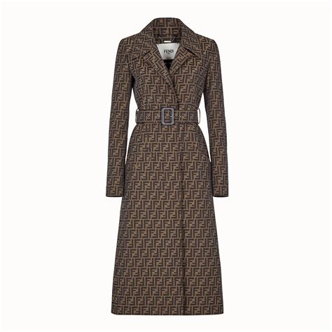 fendi jacke eisbör pelz|fendi overcoat.